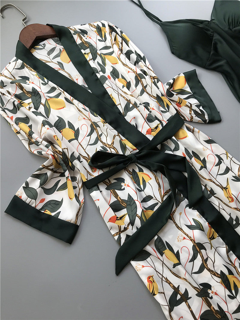 LUXXX four-piece Night Gown with long sleeve robe