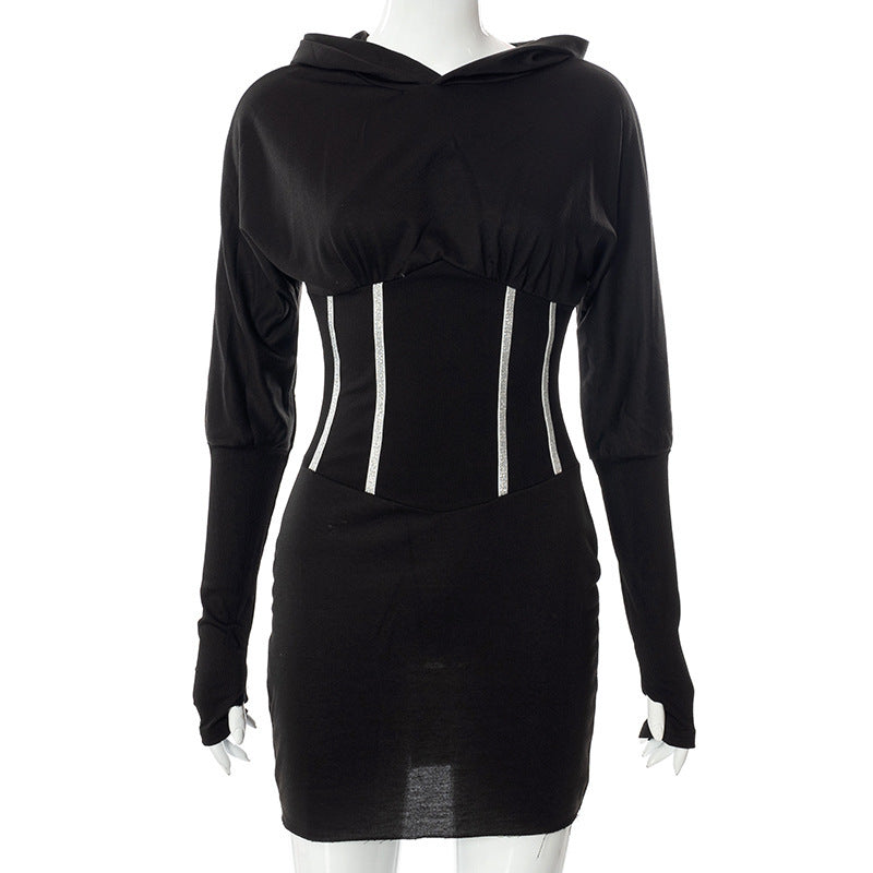 Robe à capuche corset