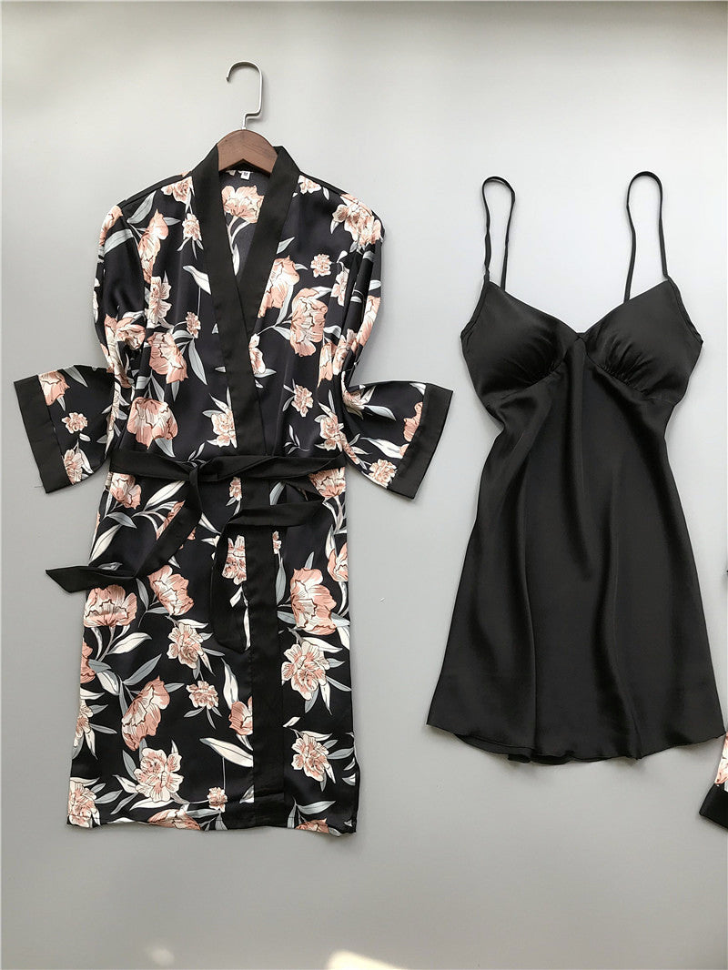 LUXXX four-piece Night Gown with long sleeve robe