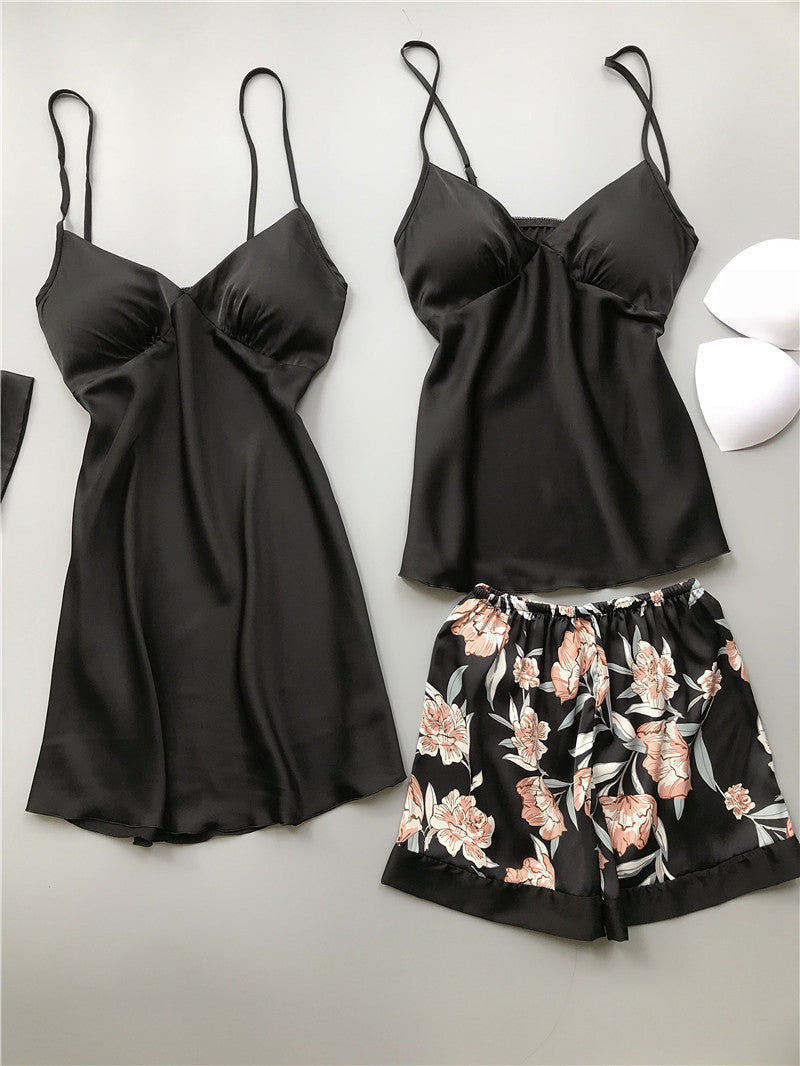LUXXX four-piece Night Gown with long sleeve robe