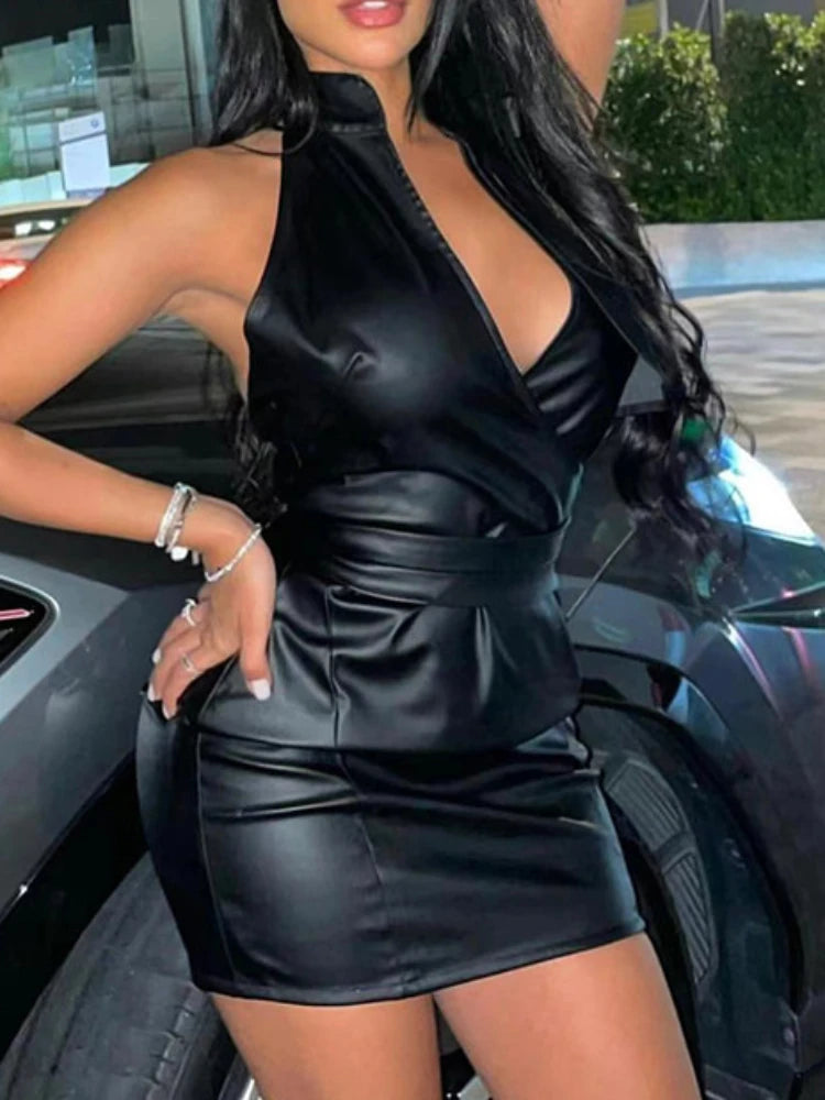 Robe sexy en cuir PU à col en V et décolleté LUXXX
