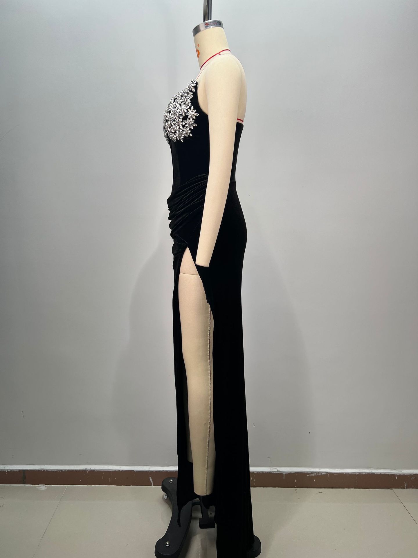 Robe de soirée longue et ajustée