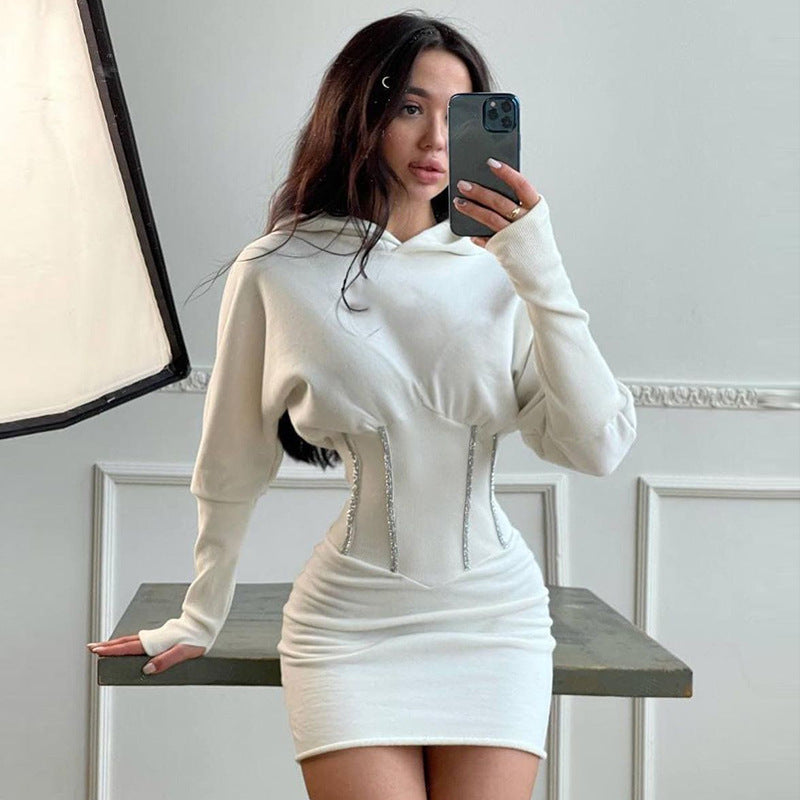 Robe à capuche corset