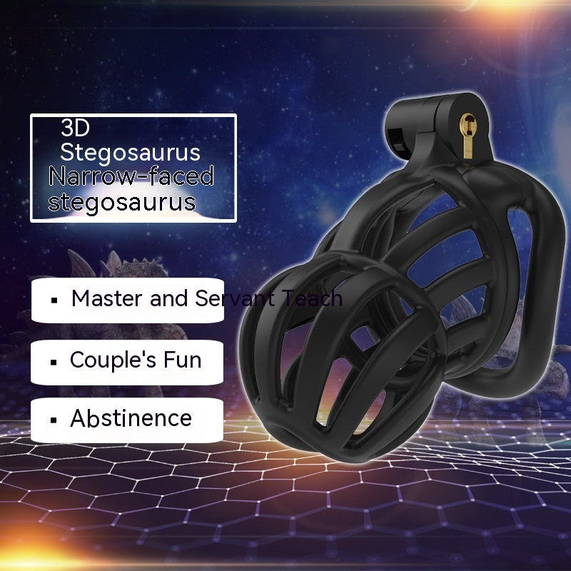 Cobra Black Chastity Lock Da Dick en place