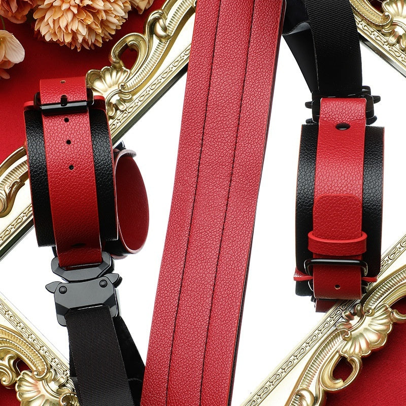 VIPXXX Kit tout attaché au lit