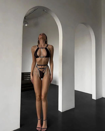 Ensemble de lingerie sexy avec chaînes