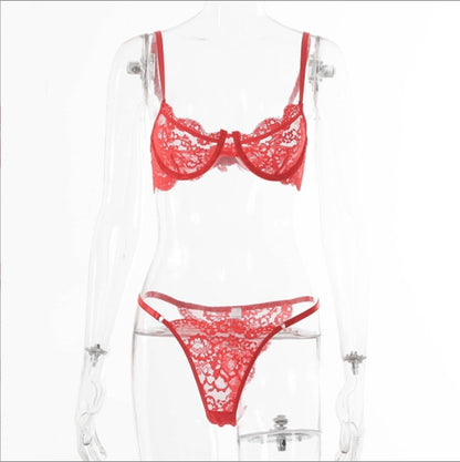 Ensemble de lingerie en dentelle avec soutien-gorge et culotte