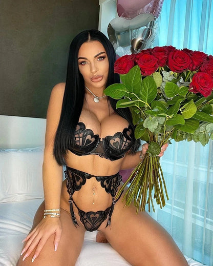 Lingerie sexy de luxe en dentelle brodée, ensemble 3 pièces