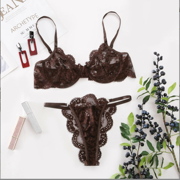 Ensemble de lingerie en dentelle avec soutien-gorge et culotte