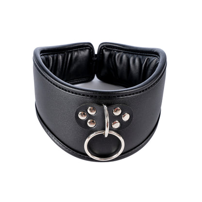 Collier en cuir avec anneau