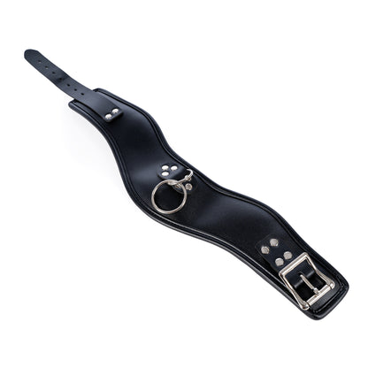 Collier en cuir avec anneau